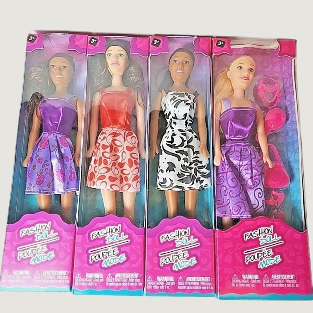 NWT Lot 4 Fashion Dolls Hispanic, Caucasian (2), & African American Posable 11"